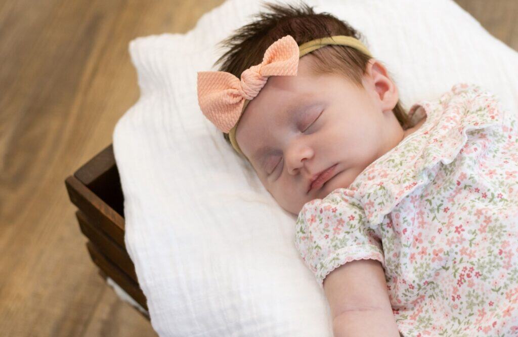 Newborn baby girl photo